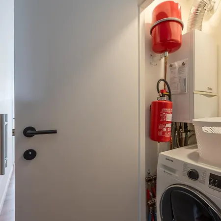 Met 3 Slaapkamers, Terras En Prachtig Uitzicht * Knokke-Heist