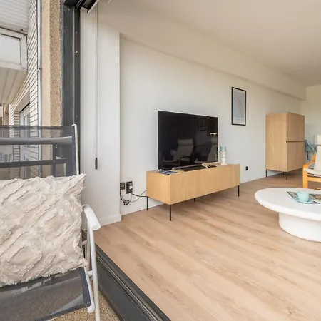 Met 3 Slaapkamers, Terras En Prachtig Uitzicht * Knokke-Heist